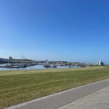 Wattwurm By Interhome * Norden