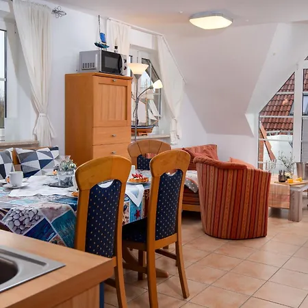 Wattwurm By Interhome Apartamento Norden